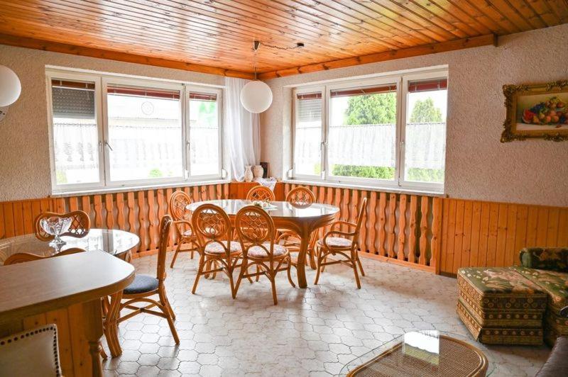 Ferienwohnungen Oedenburgerhof Moerbisch Am See Exterior photo